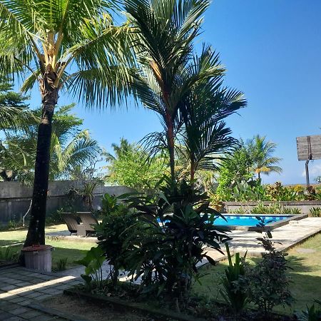 Khalisha Villa Airsatang Exterior photo