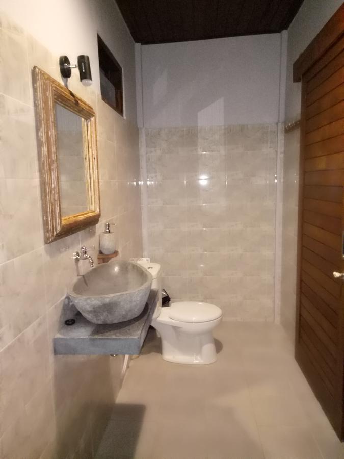 Khalisha Villa Airsatang Exterior photo