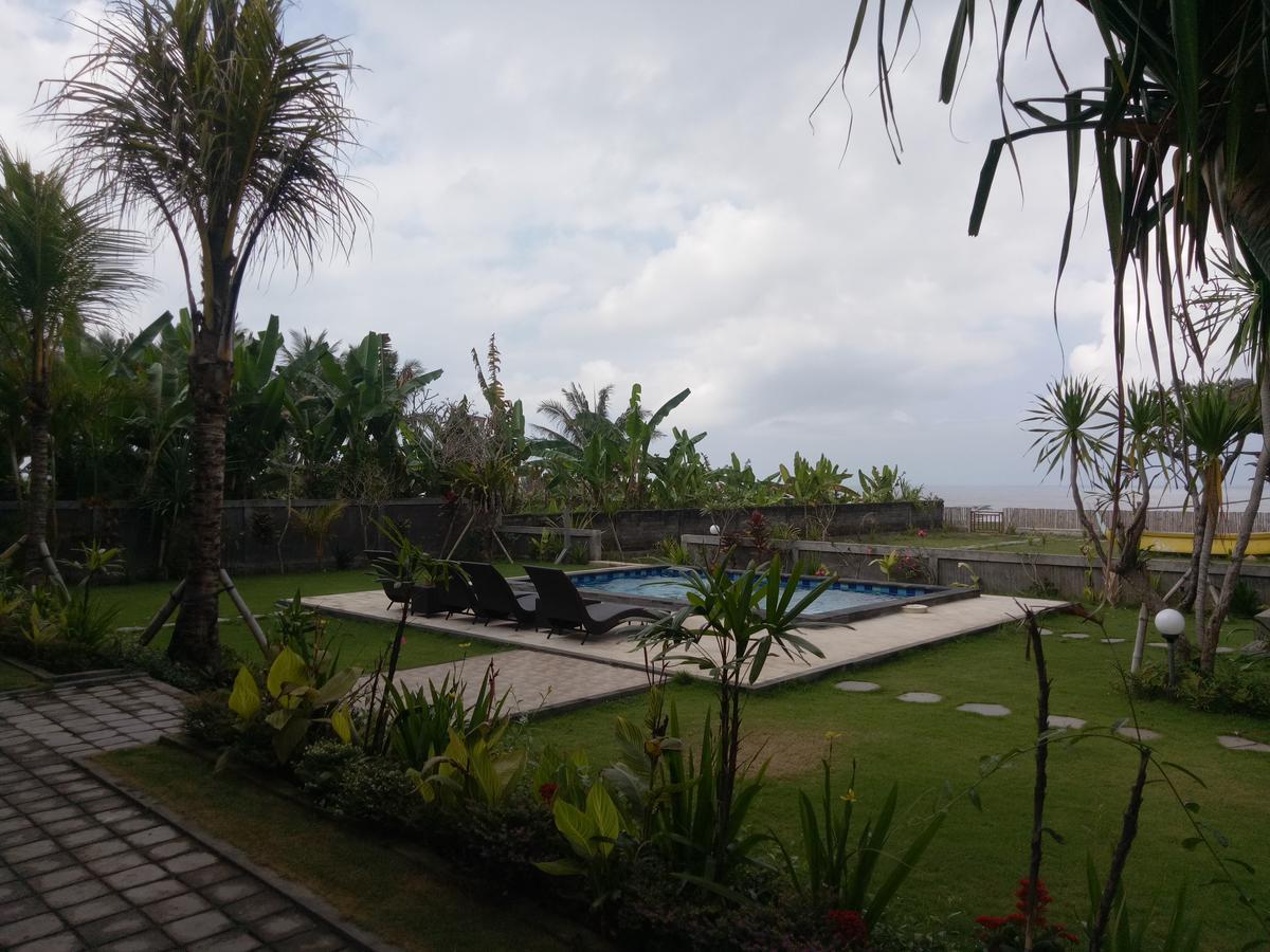 Khalisha Villa Airsatang Exterior photo