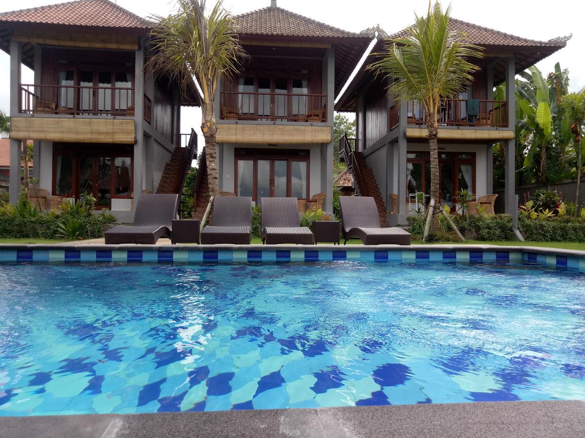 Khalisha Villa Airsatang Exterior photo