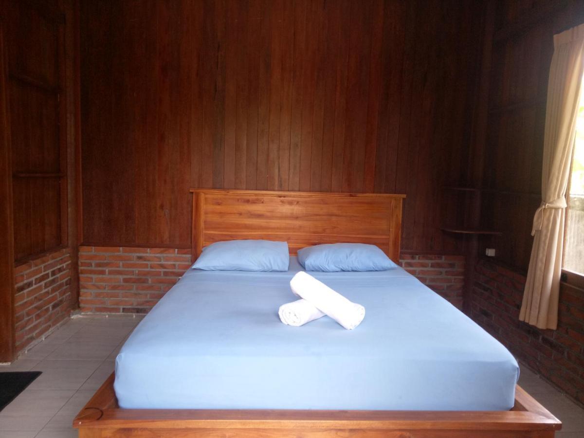 Khalisha Villa Airsatang Exterior photo